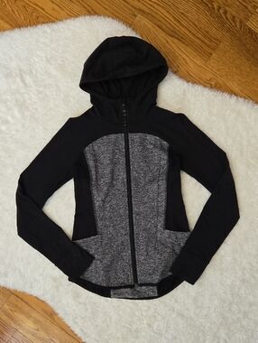 Ivivva Black/Grey Jacket